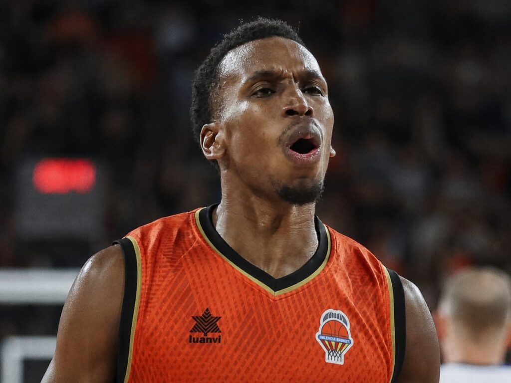 El Valencia Basket asalta París (93-104) con un TJ Shorts estelar El Valencia Basket asalta París (93-104) con un TJ Shorts estelar