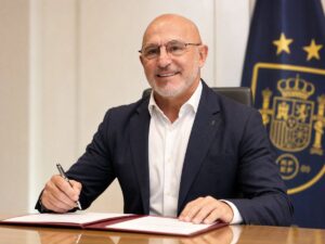 Luis de la Fuente renueva con España hasta 2032: las claves