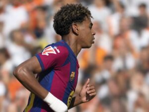 Valencia 0-5 Barcelona: El rodillo de Flick lidera LaLiga