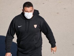 Cinco actas a sevillistas e investigación tras el Levante-Sevilla