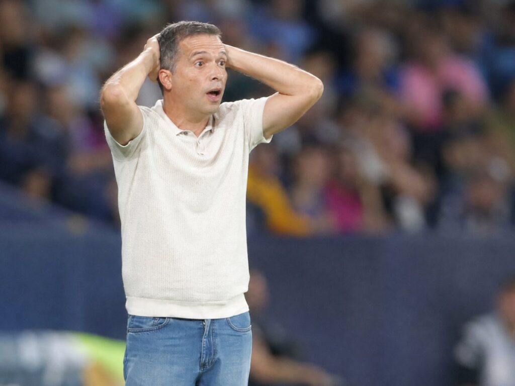 Luís Castro valora la mejora del Levante tras vencer al Athletic