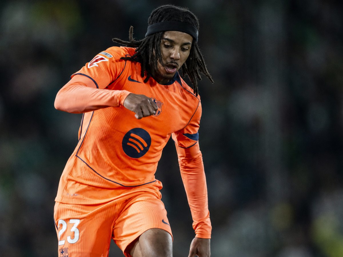 Koundé sigue al margen y apunta a baja ante el Alavés