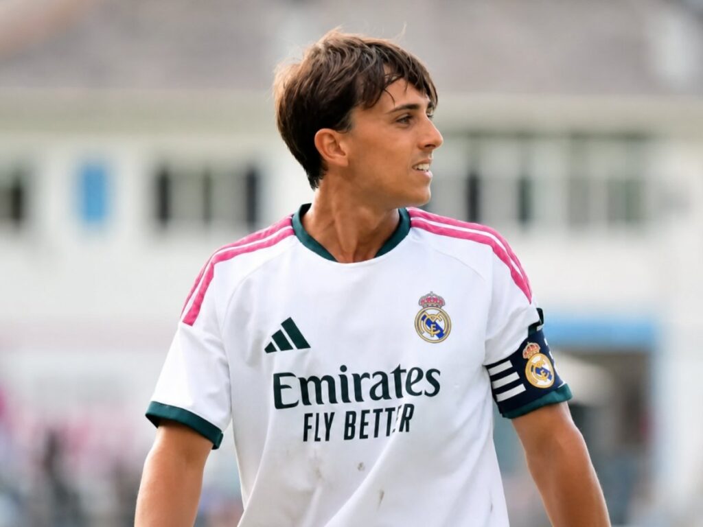 El Castilla cae 2-0 ante el Algeciras y frena su racha en Primera RFEF
