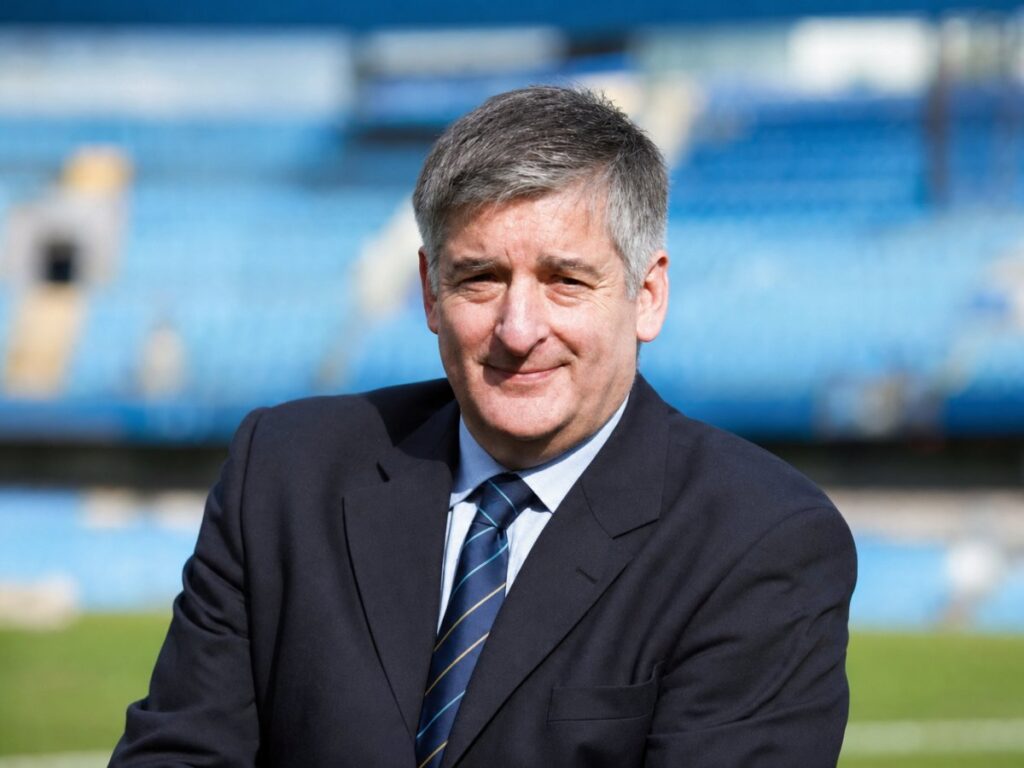Caso Manchester City: David Bernstein exige sanción deportiva