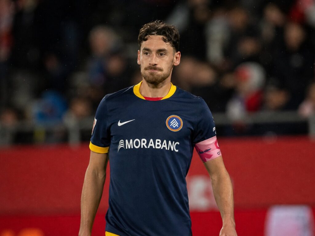 Sergio Molina alcanza los 200 partidos con el Andorra tras el tropiezo en Girona