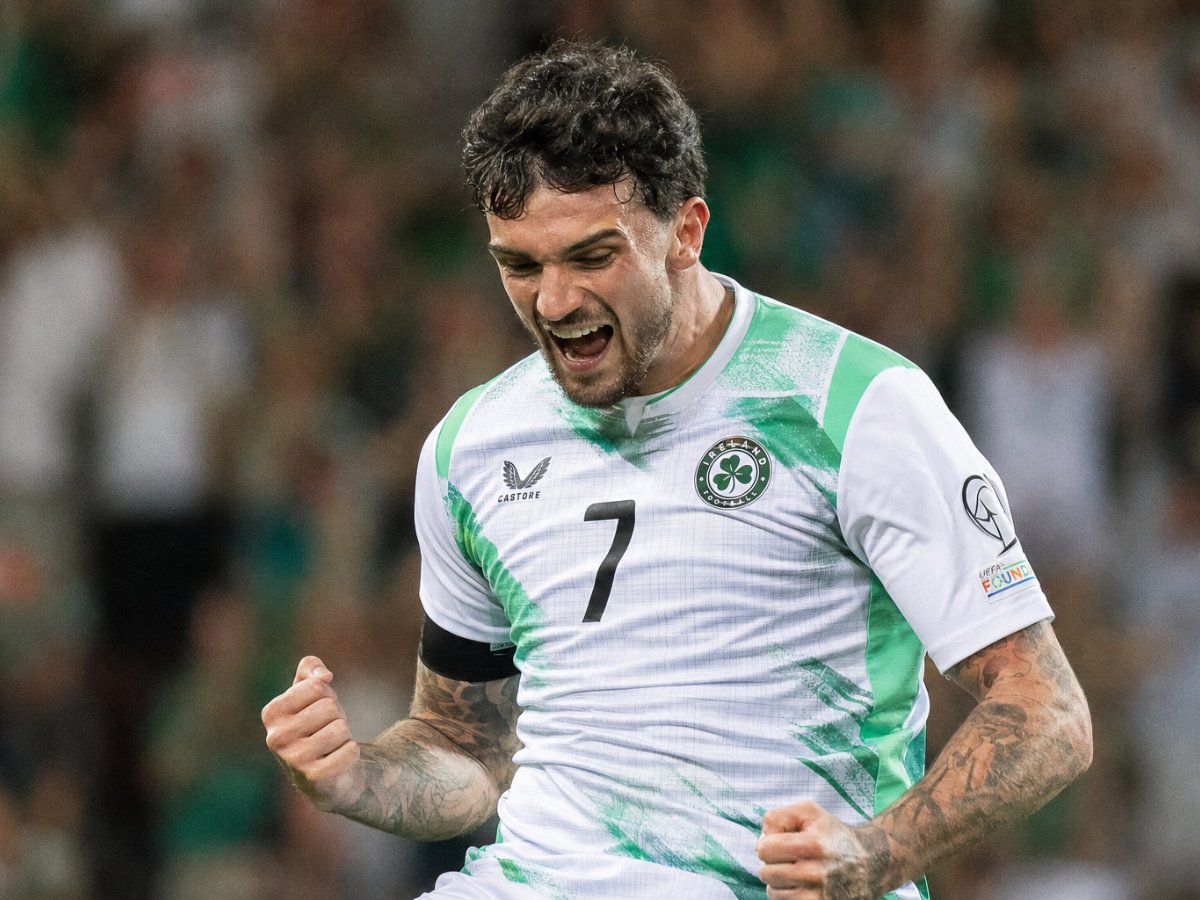 Troy Parrott marca con Irlanda en un partido de máxima tensión Troy Parrott marca con Irlanda en un partido de máxima tensión