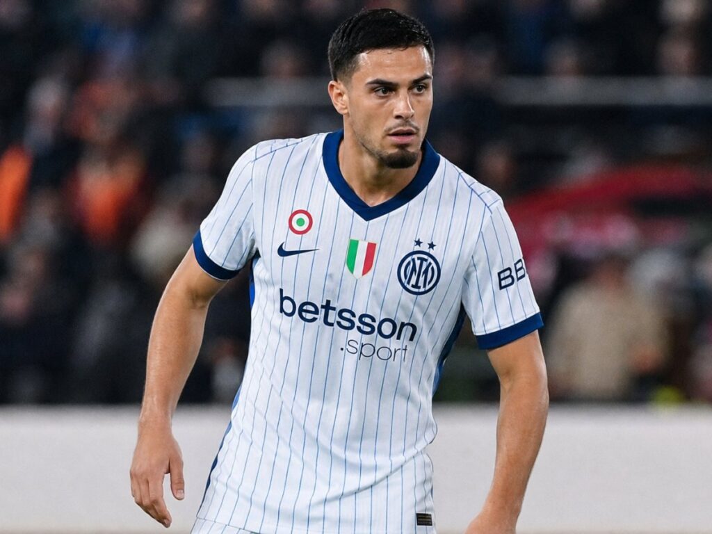El Inter supera al Venecia con dos goles en propia y sigue colíder