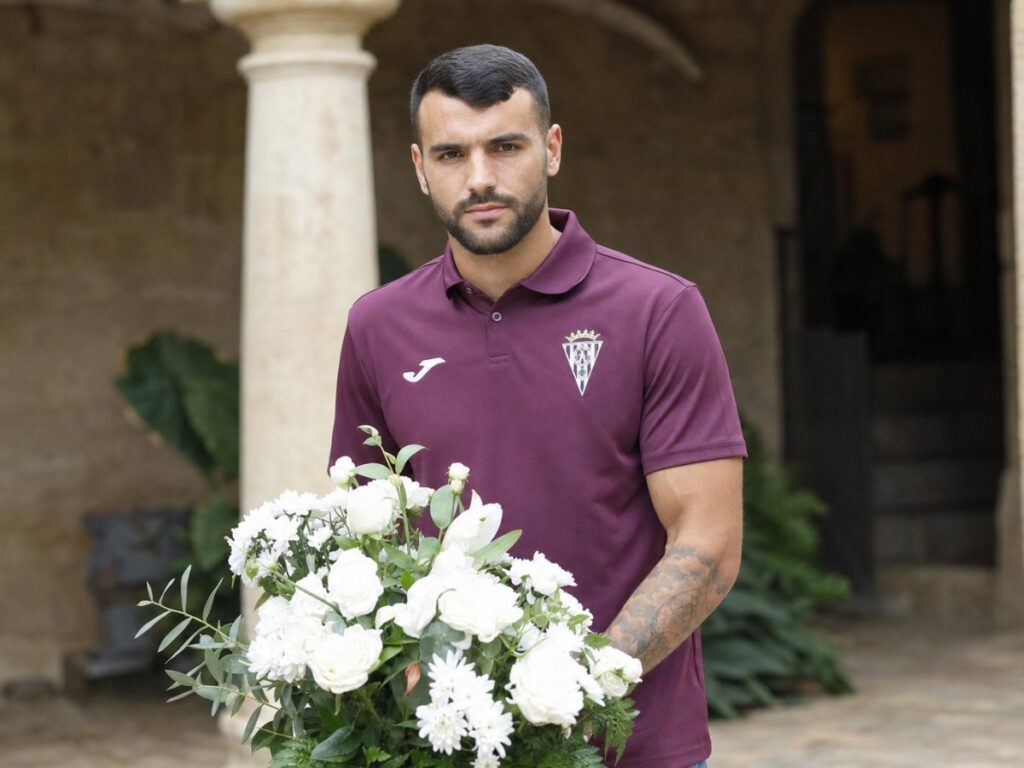 El Córdoba CF cumple con la tradición antes de visitar al Sabadell
