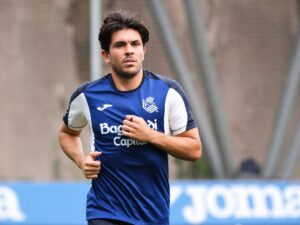 Aramburu y Yangel Herrera entran en la lista de la Real ante el Levante
