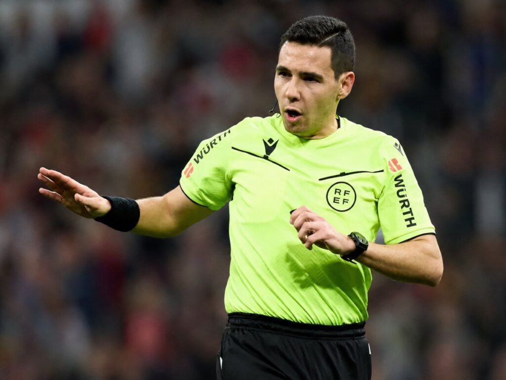 Hernández Maeso arbitrará el Villarreal - Real Betis el lunes