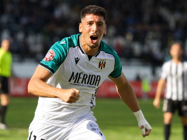 Ceuta 1-2 Oviedo: la pizarra de los defensas asalta el Murube - Betsuites