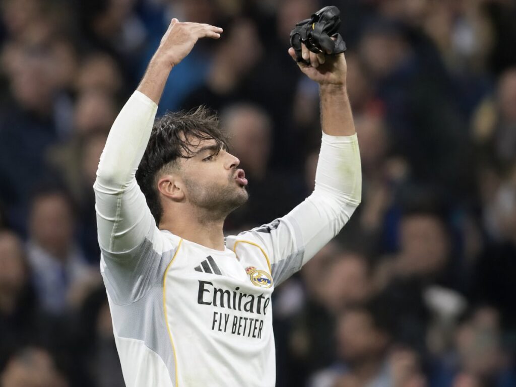 Raúl Asencio pasa por el quirófano y complica los planes del Real Madrid