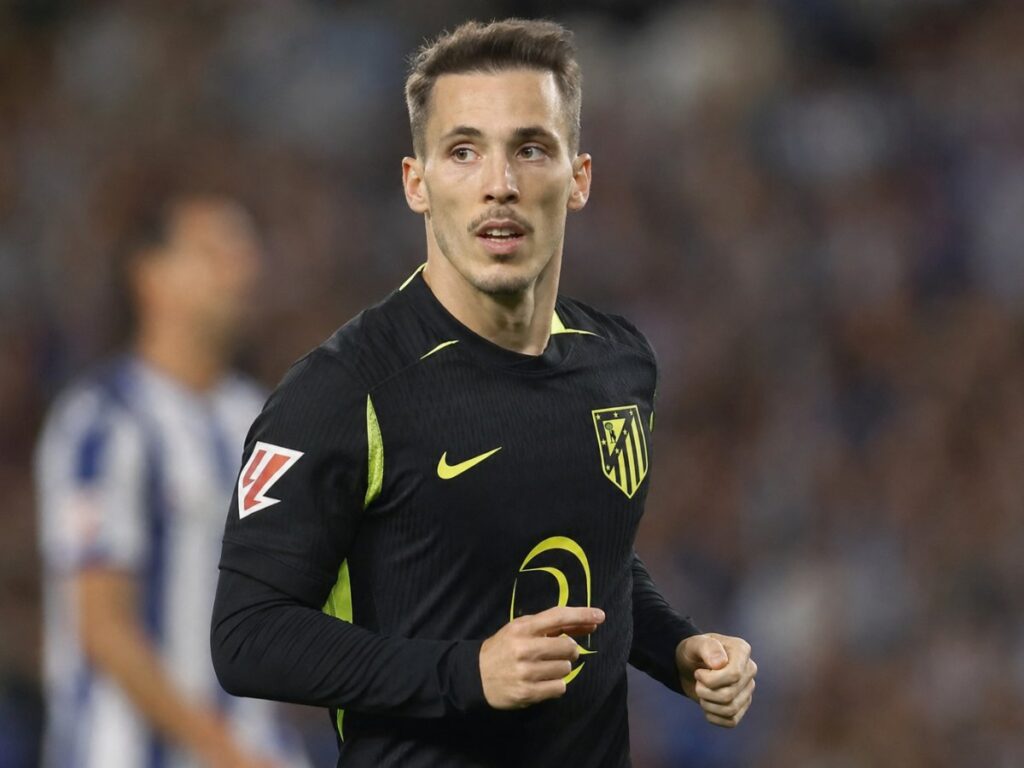 Alejandro Grimaldo se viste de líder en el Atlético de Madrid