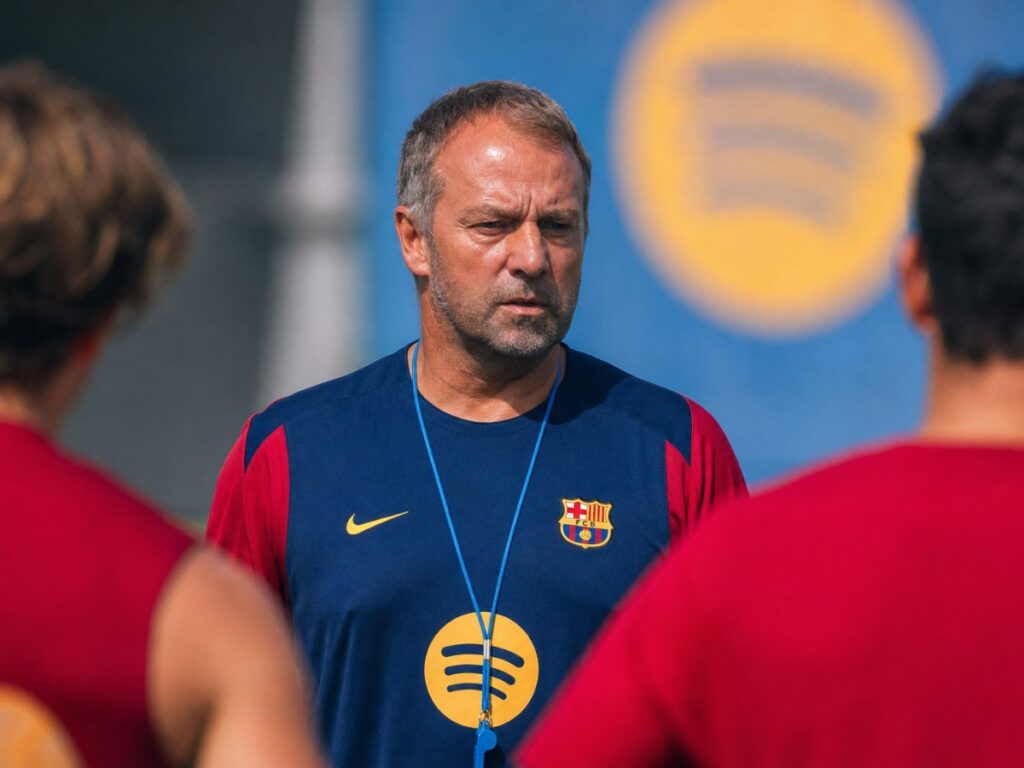 Convocatoria del Barça ante el Racing: Flick repite bloque sin Fariñas Convocatoria del Barça ante el Racing: Flick repite bloque sin Fariñas