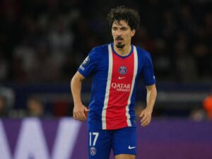 El PSG-Lyon pasa al lunes y choca con la gala del Balón de Oro