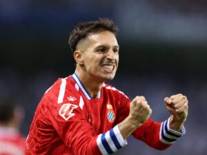 Bryan Zaragoza se estrena con el Espanyol con un golazo en Málaga Bryan Zaragoza se estrena con el Espanyol con un golazo en Málaga