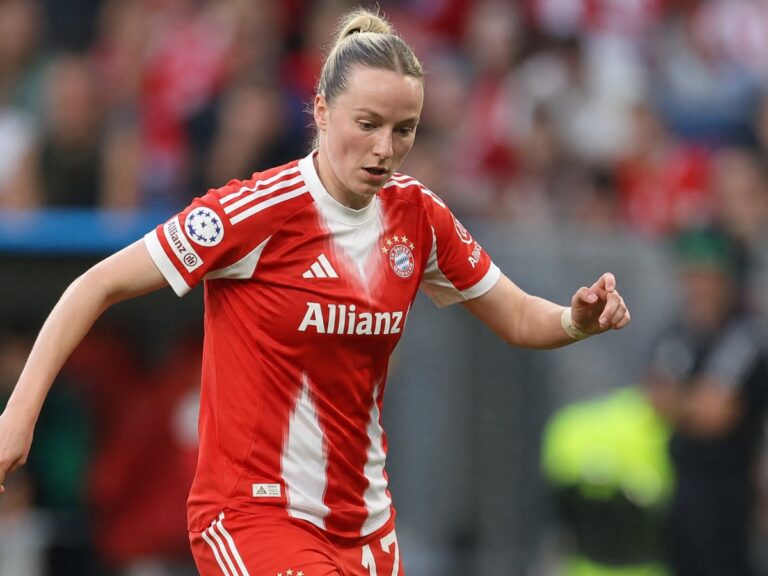 Alexia Putellas, emocionada en el London City tras su tercer Balón de Oro - Betsuites