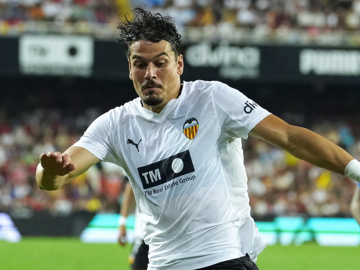Las claves del Valencia - Barça: Flick busca el liderato en Mestalla
