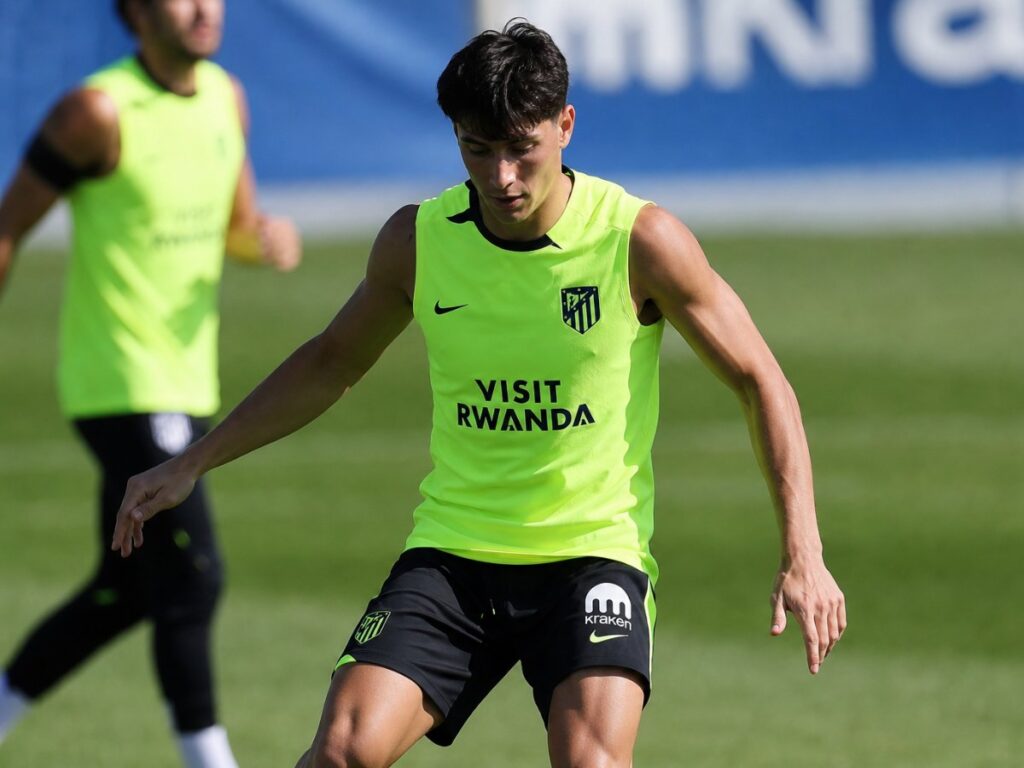 Barrios y Llorente, la pareja de Simeone para visitar al Levante Barrios y Llorente, la pareja de Simeone para visitar al Levante
