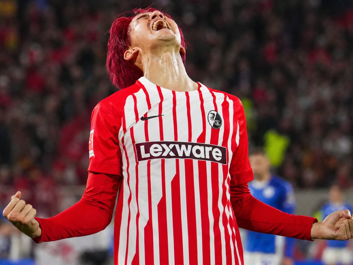 El Friburgo vence al Schalke y se corona líder de la Bundesliga