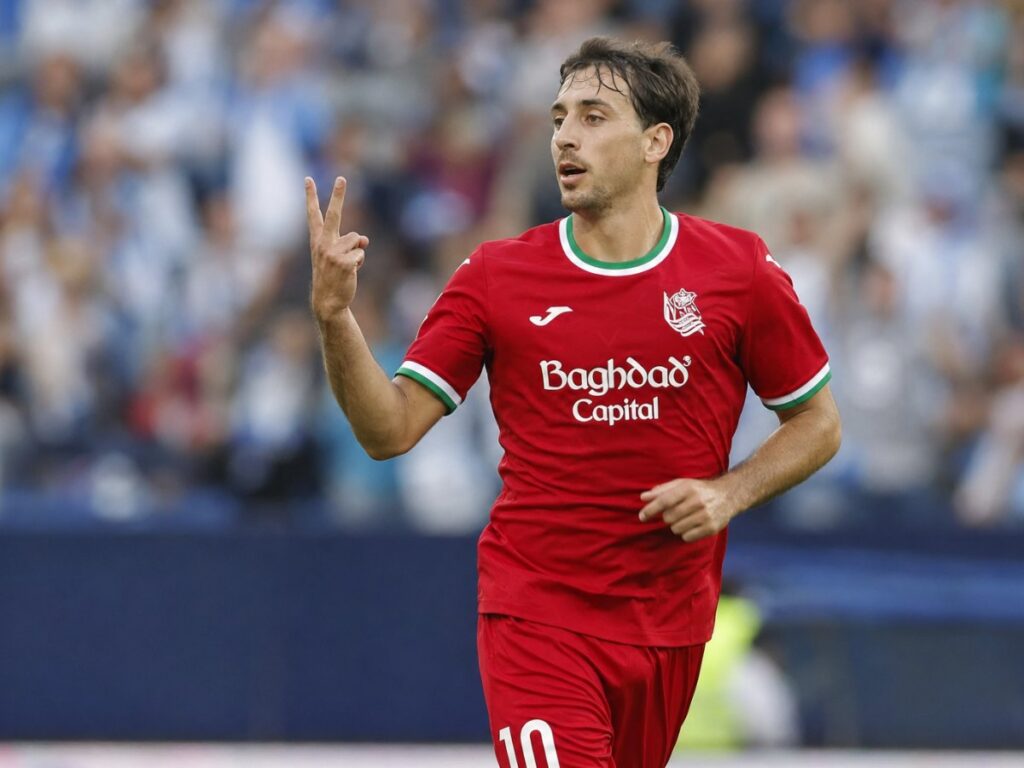 Oyarzabal firma un doblete y hunde al Málaga en La Rosaleda (2-5)
