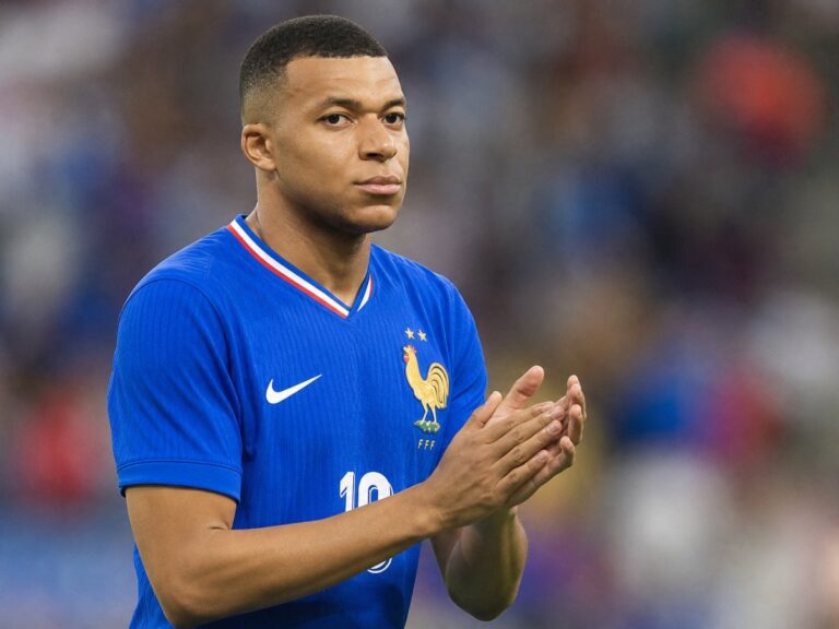 Mbappé pide perdón a China tras la polémica con su meme de Mao - Betsuites