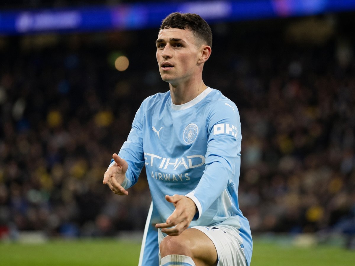 Foden hace de Haaland: 'hat-trick' y manita del City al AEK Atenas Foden hace de Haaland: 'hat-trick' y manita del City al AEK Atenas