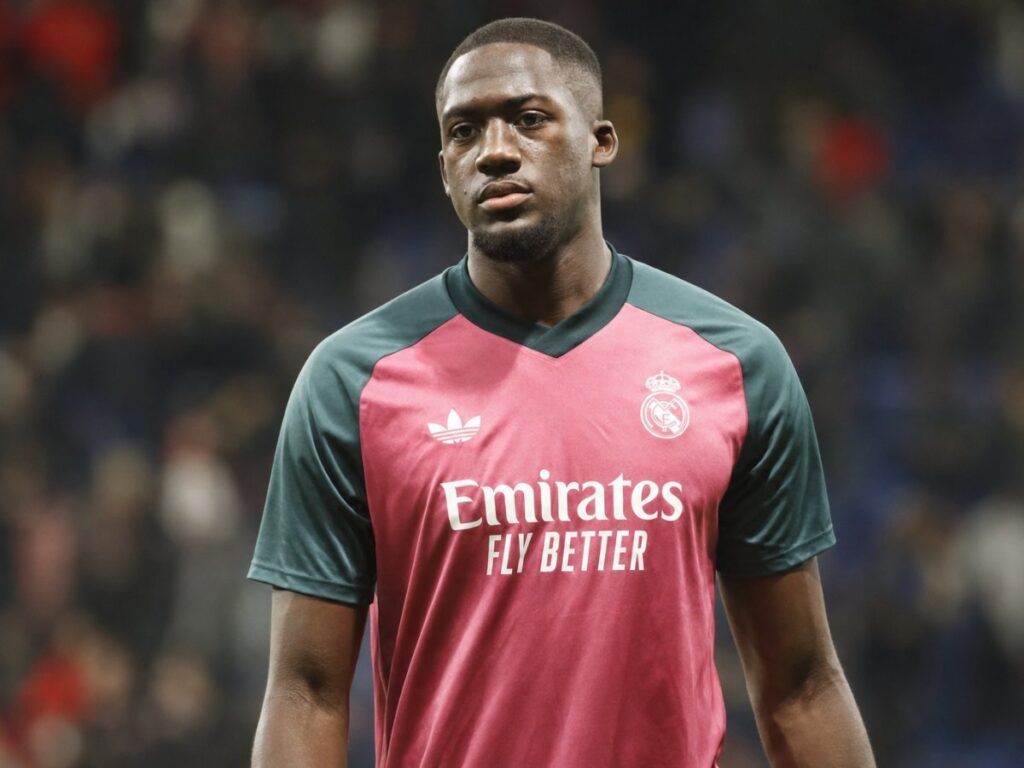 Konaté se lesiona con Francia y el Real Madrid vigila su rodilla