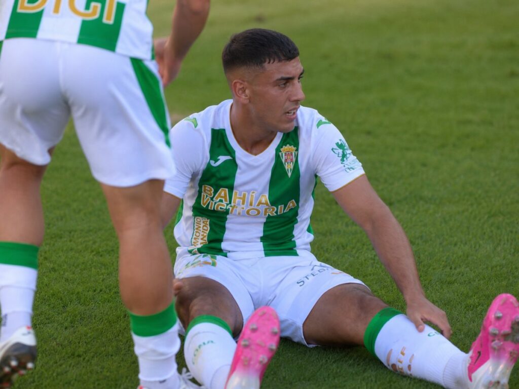 El Córdoba tumba 2-0 al Eibar en un San Rafael perfecto para Iván Ania El Córdoba tumba 2-0 al Eibar en un San Rafael perfecto para Iván Ania