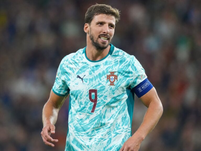Davor Suker y Jesús Navas analizan el España - Croacia en Sevilla - Betsuites