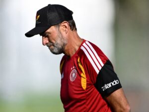 Klopp se defiende y pide paciencia antes del duelo contra Serbia