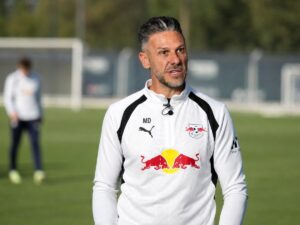 Demichelis aclara el caso Mastantuono antes de visitar el Bernabéu Demichelis aclara el caso Mastantuono antes de visitar el Bernabéu