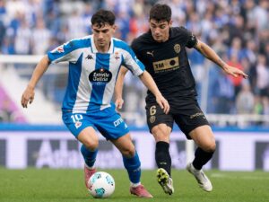 Deportivo vs Valencia: Riazor recupera la paz en un duelo de urgencias