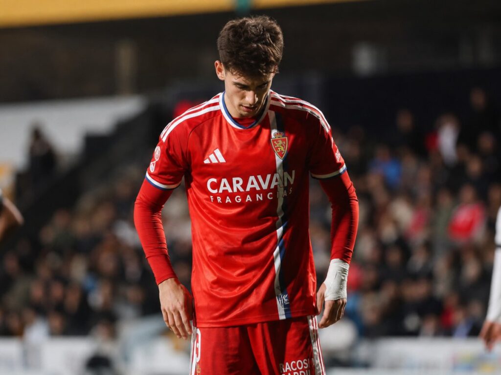 Real Zaragoza vs Villarreal B: duelo por el liderato en Primera RFEF Real Zaragoza vs Villarreal B: duelo por el liderato en Primera RFEF
