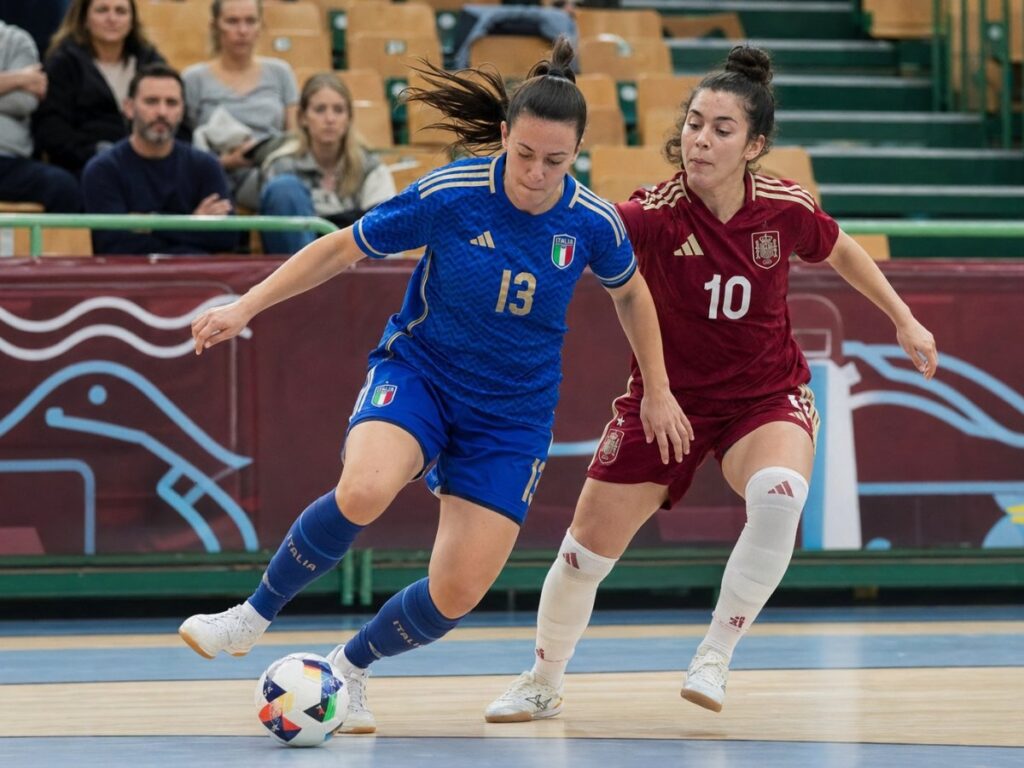 España lidera su grupo de la Ronda Élite tras el triunfo de Italia