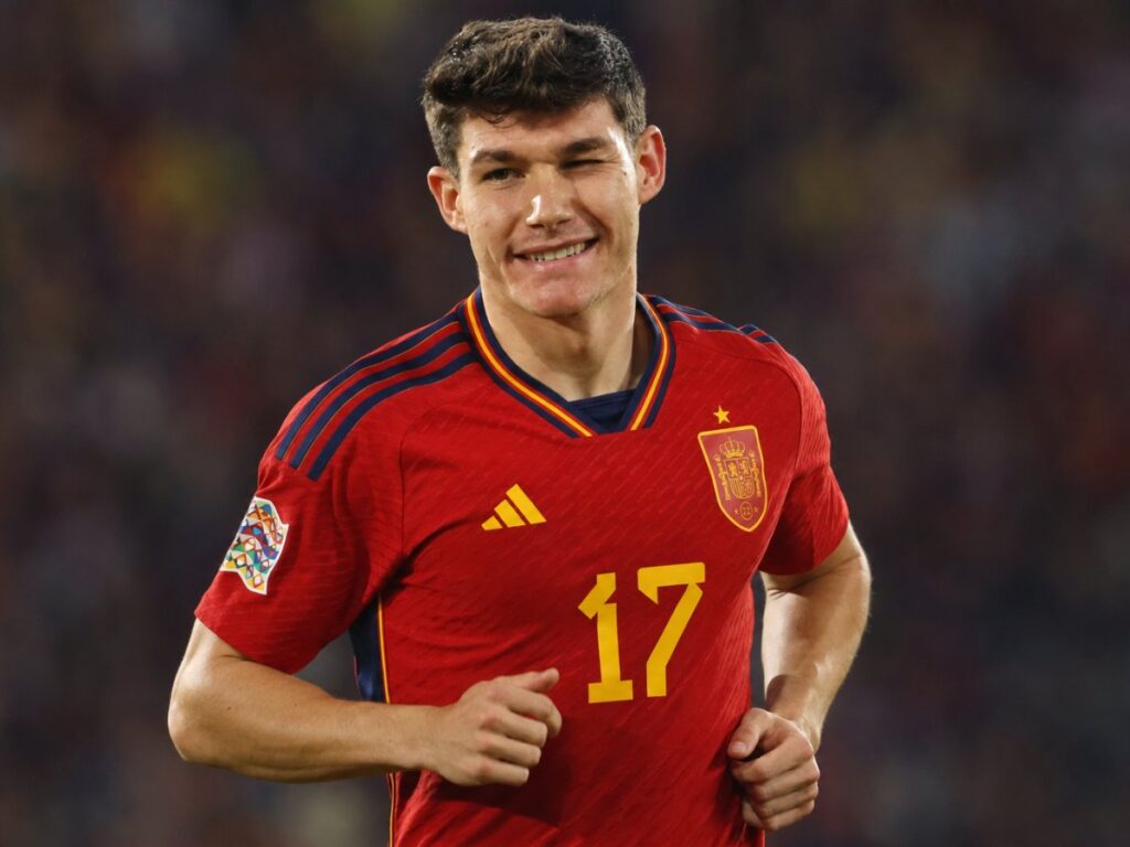Fran García sustituye a Grimaldo en la Selección Española