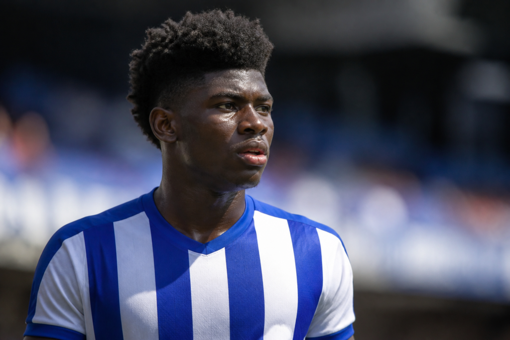 El Manchester United ficha a Carlos Baleba por 81 millones de euros
