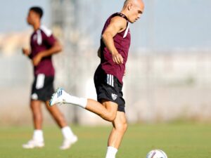 El Sevilla entrena bajo mínimos por el parón de internacionales