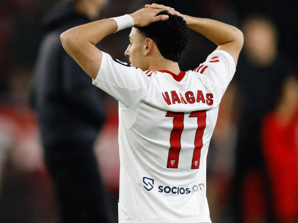 Rubén Vargas viaja a Madrid por sus problemas de rodilla Rubén Vargas viaja a Madrid por sus problemas de rodilla