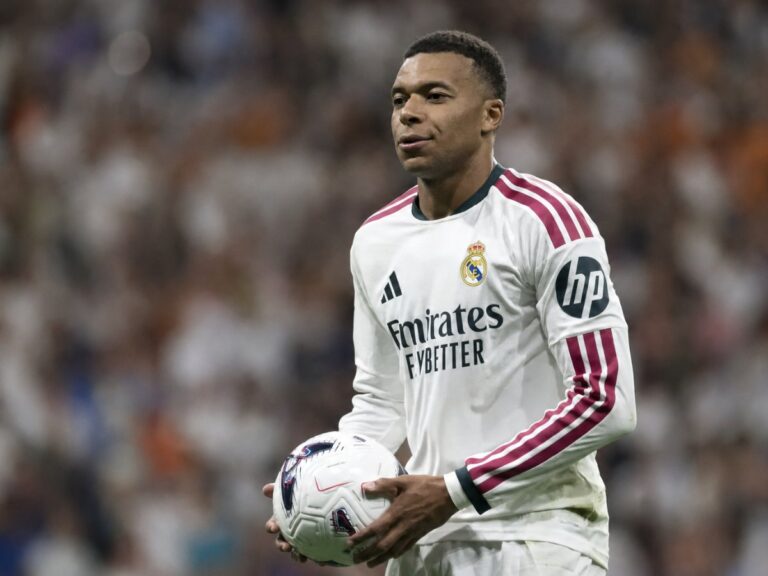 El Sevilla pide falta previa en el gol de Mbappé ante el Real Madrid - Betsuites